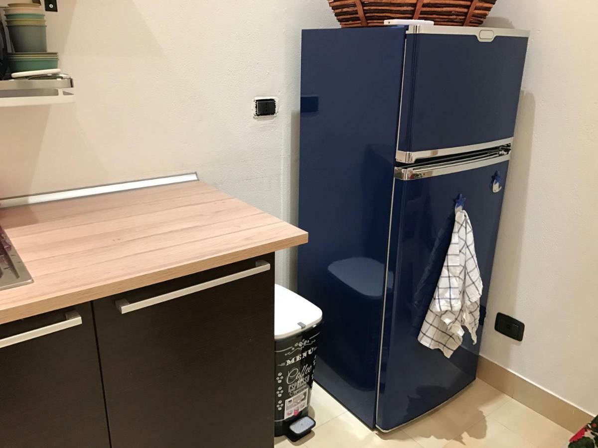 Apartamento Interno 2 Il Giardino Segreto Centro Bari Exterior foto