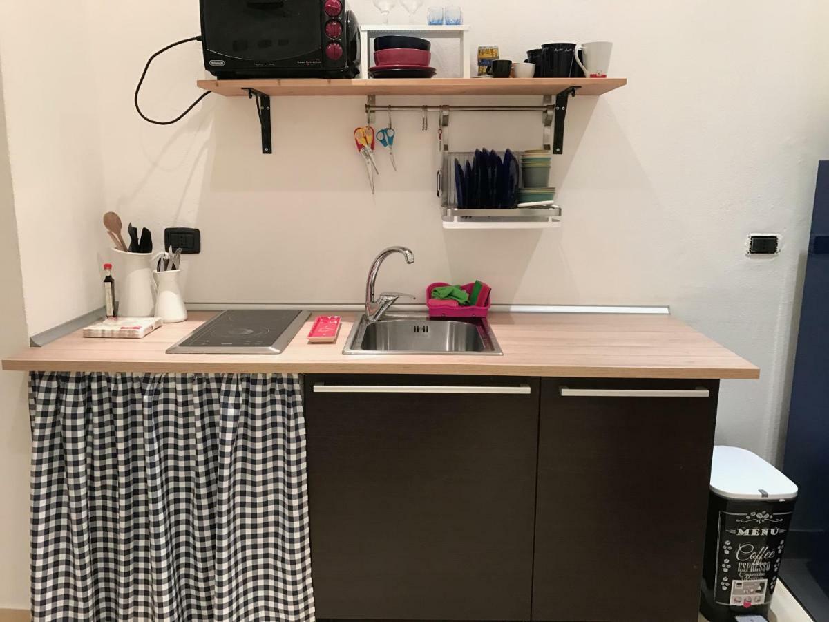 Apartamento Interno 2 Il Giardino Segreto Centro Bari Exterior foto